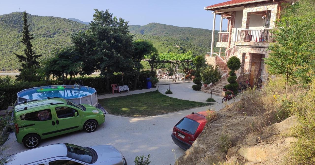 Guesthouse Zografia Vrasna Bagian luar foto