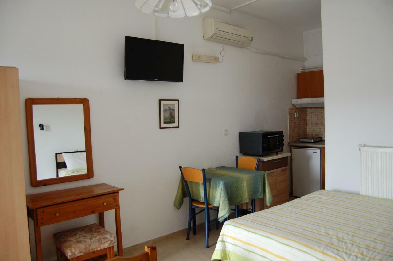 Guesthouse Zografia Vrasna Bagian luar foto