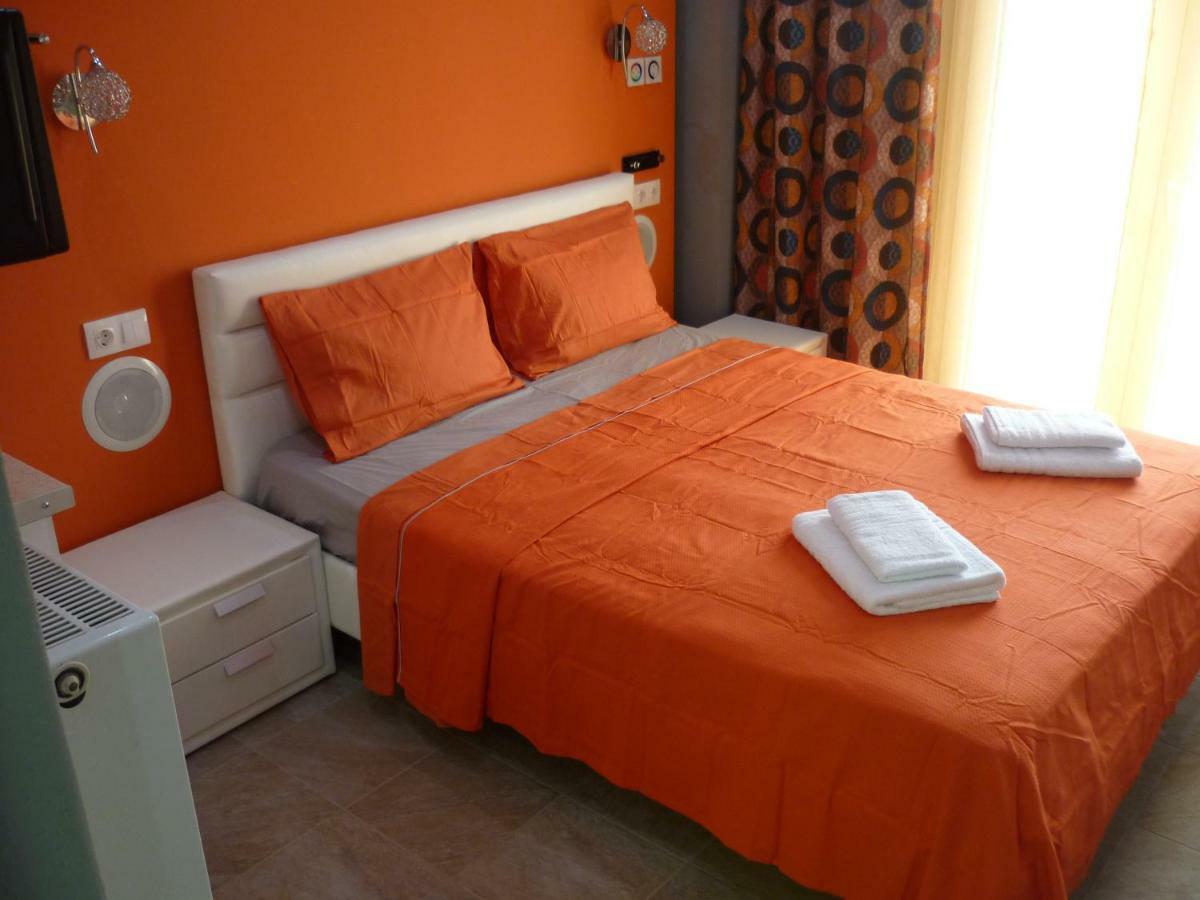 Guesthouse Zografia Vrasna Bagian luar foto