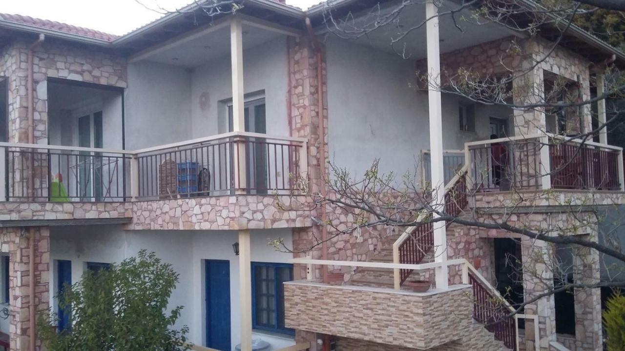 Guesthouse Zografia Vrasna Bagian luar foto